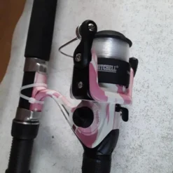 9360 CANNE TÉLESCOPIQUE MITCHELL TANAGER CAMO 2 ROSE 2M10 NEUF -Magasin Mitchell 00004 9360 CANNE TELESCOPIQUE MITCHELL TANAGER CAMO 2 ROSE 2M10 NEUF