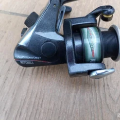 MOULINET MITCHELL FULL COTROL 200 . DEUX BOBINES . PARFAIT ETAT . -Magasin Mitchell 00004 MOULINET MITCHELL FULL COTROL 200 . DEUX BOBINES . PARFAIT ETAT