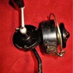 Moulinet Vintage CAP Mitchell Fonctionnel Serrage Alu -Magasin Mitchell 00004 moulinet vintage CAP Mitchell fonctionnel serrage alu